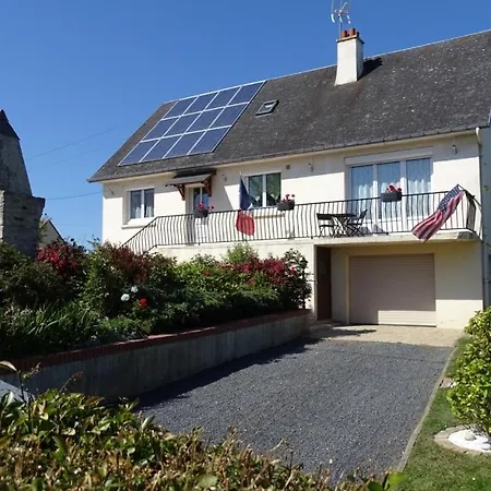Holiday home La Maison Blanche Saint-Laurent-sur-Mer