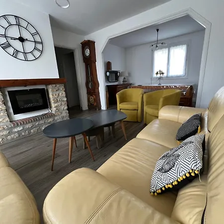 La Maison Blanche Dom wakacyjny Saint-Laurent-sur-Mer