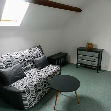 Holiday home La Maison Blanche Saint-Laurent-sur-Mer