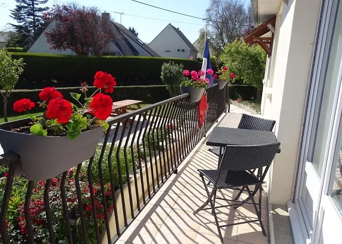 La Maison Blanche Dom wakacyjny Saint-Laurent-sur-Mer