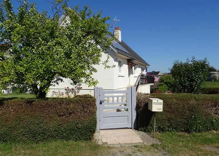 La Maison Blanche * סן-לוראן-סור-מר