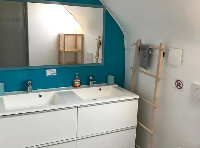 La Maison Blanche Dom wakacyjny Saint-Laurent-sur-Mer