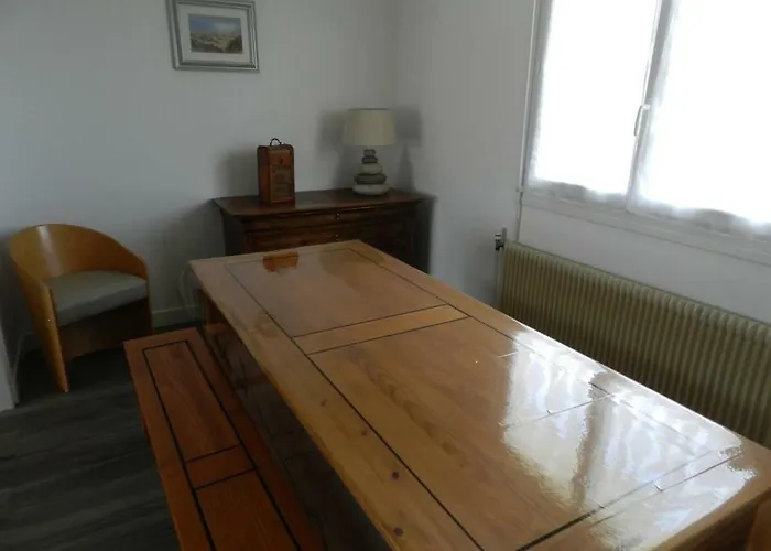 La Maison Blanche בית נופש *