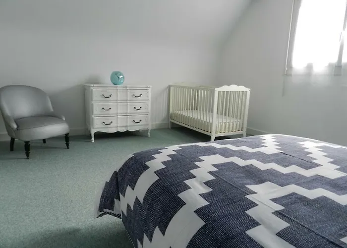 La Maison Blanche Dom wakacyjny Saint-Laurent-sur-Mer